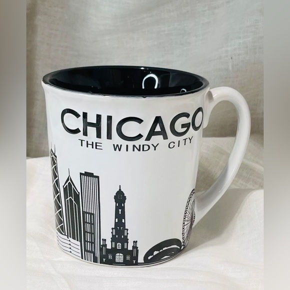 Chicago 3D Mug | Chicago Mug | Ceramic Coffee Cup Souvenir | Windy City 15 Oz - Picture 1 of 4